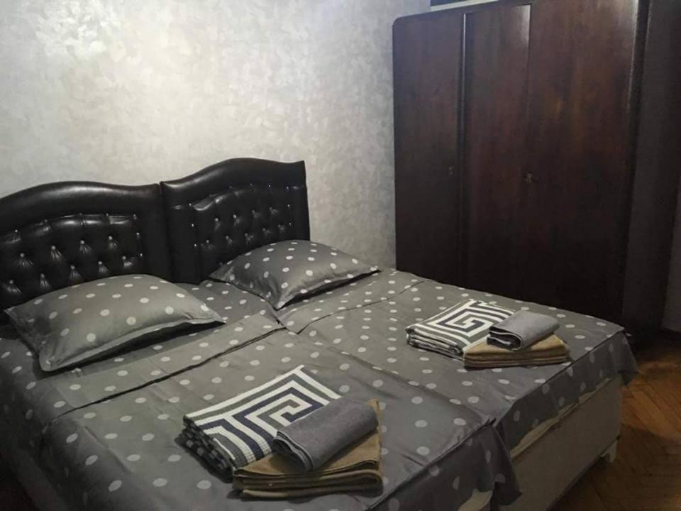 Akhmeteli Apartment Batoemi Buitenkant foto