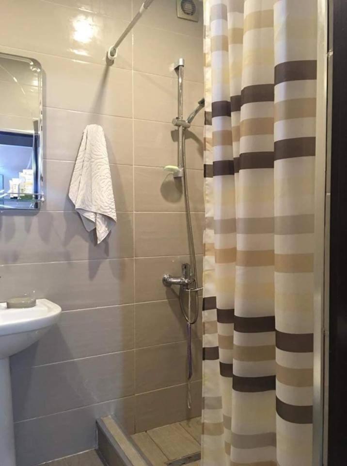 Akhmeteli Apartment Batoemi Buitenkant foto